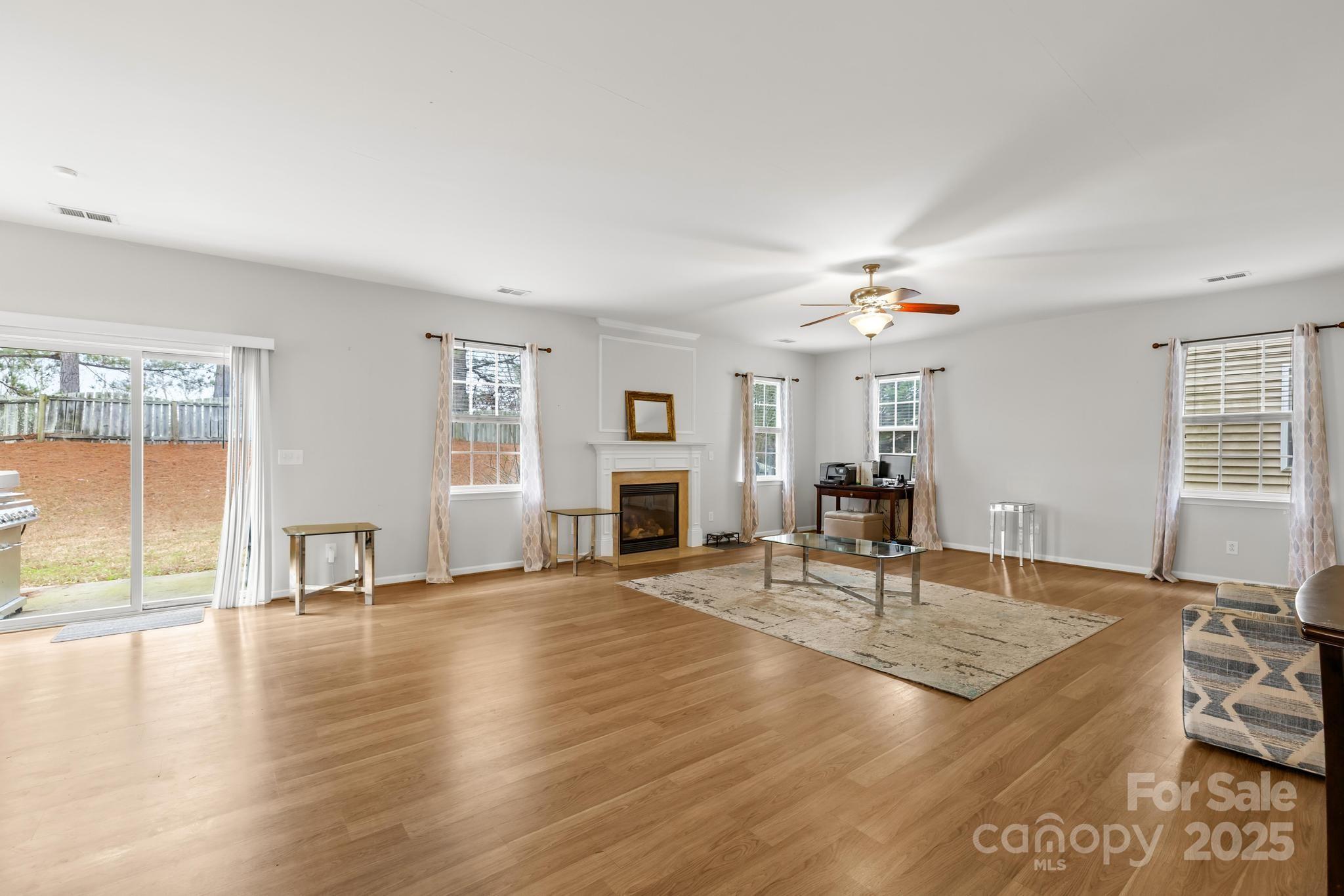 4124 Houldsworth Drive Charlotte NC 28213