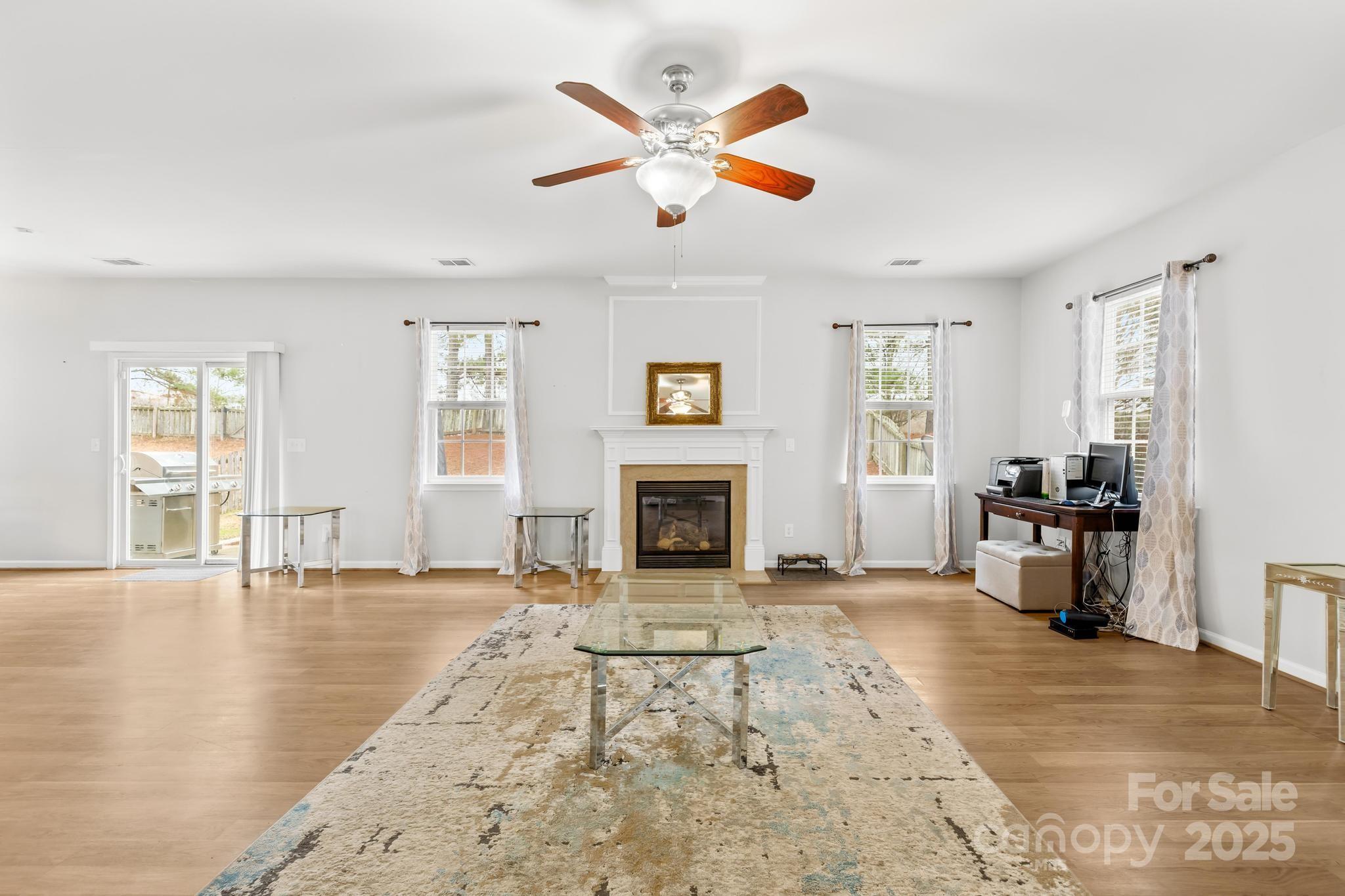 4124 Houldsworth Drive Charlotte NC 28213