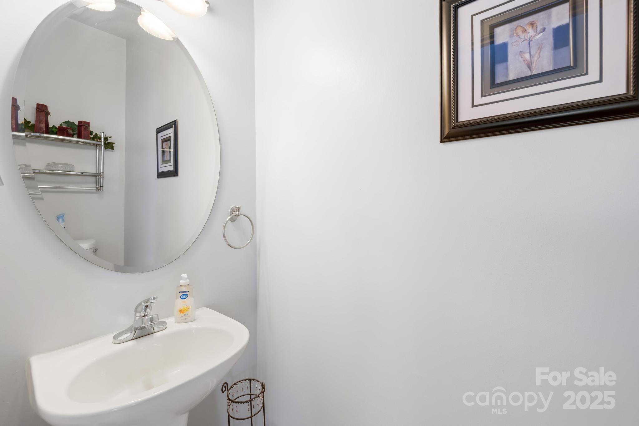 4124 Houldsworth Drive Charlotte NC 28213