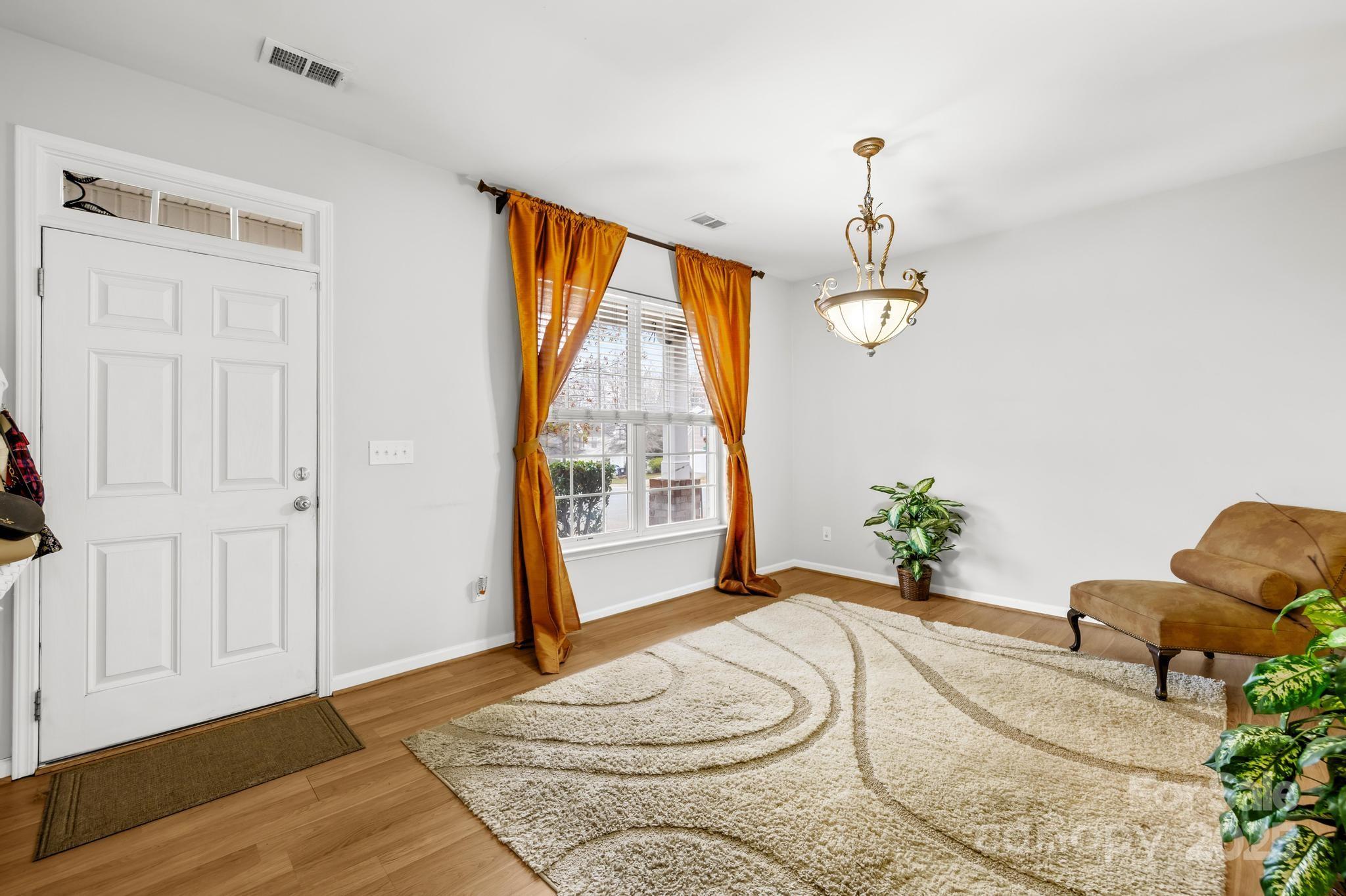 4124 Houldsworth Drive Charlotte NC 28213