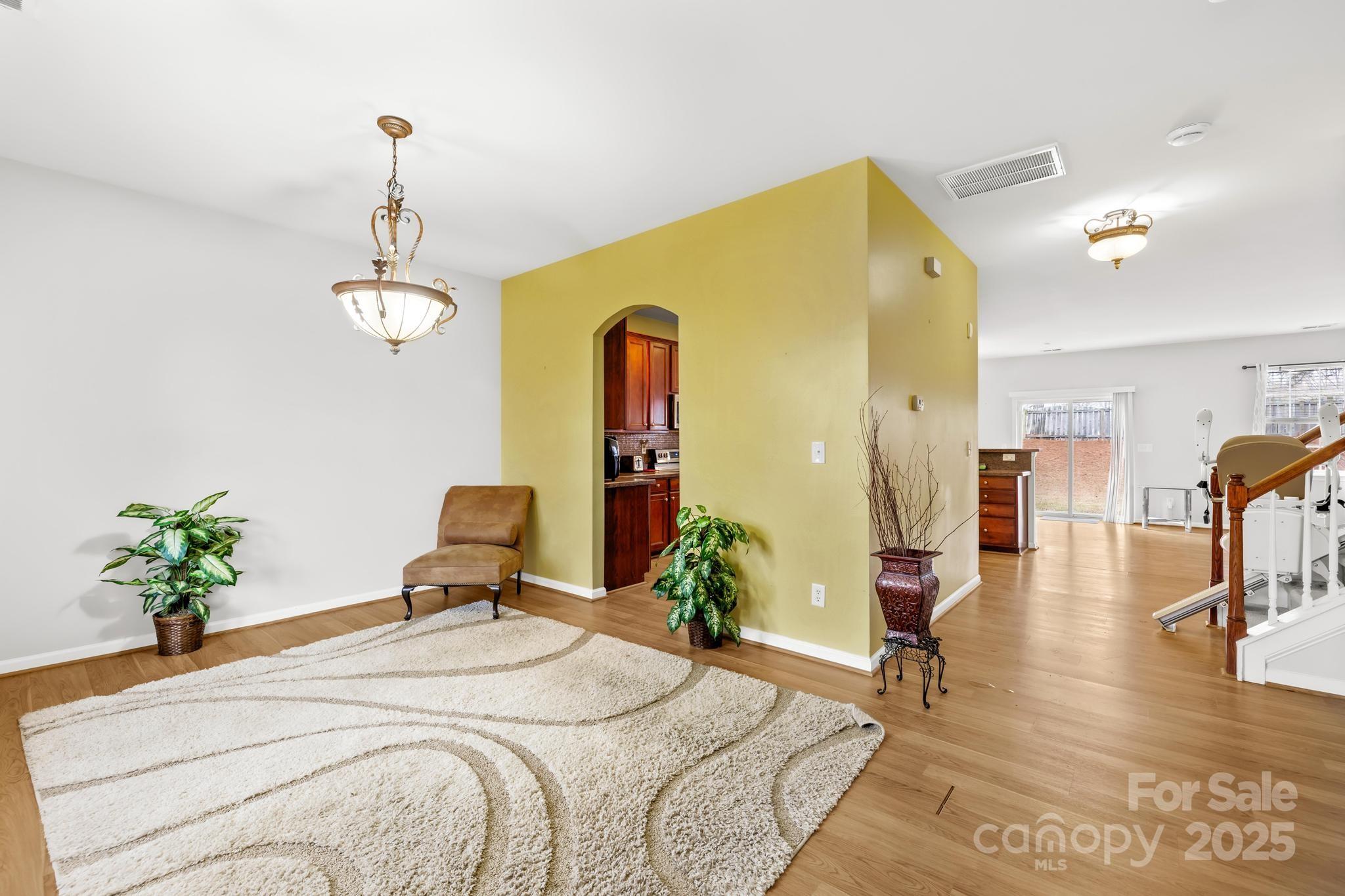 4124 Houldsworth Drive Charlotte NC 28213