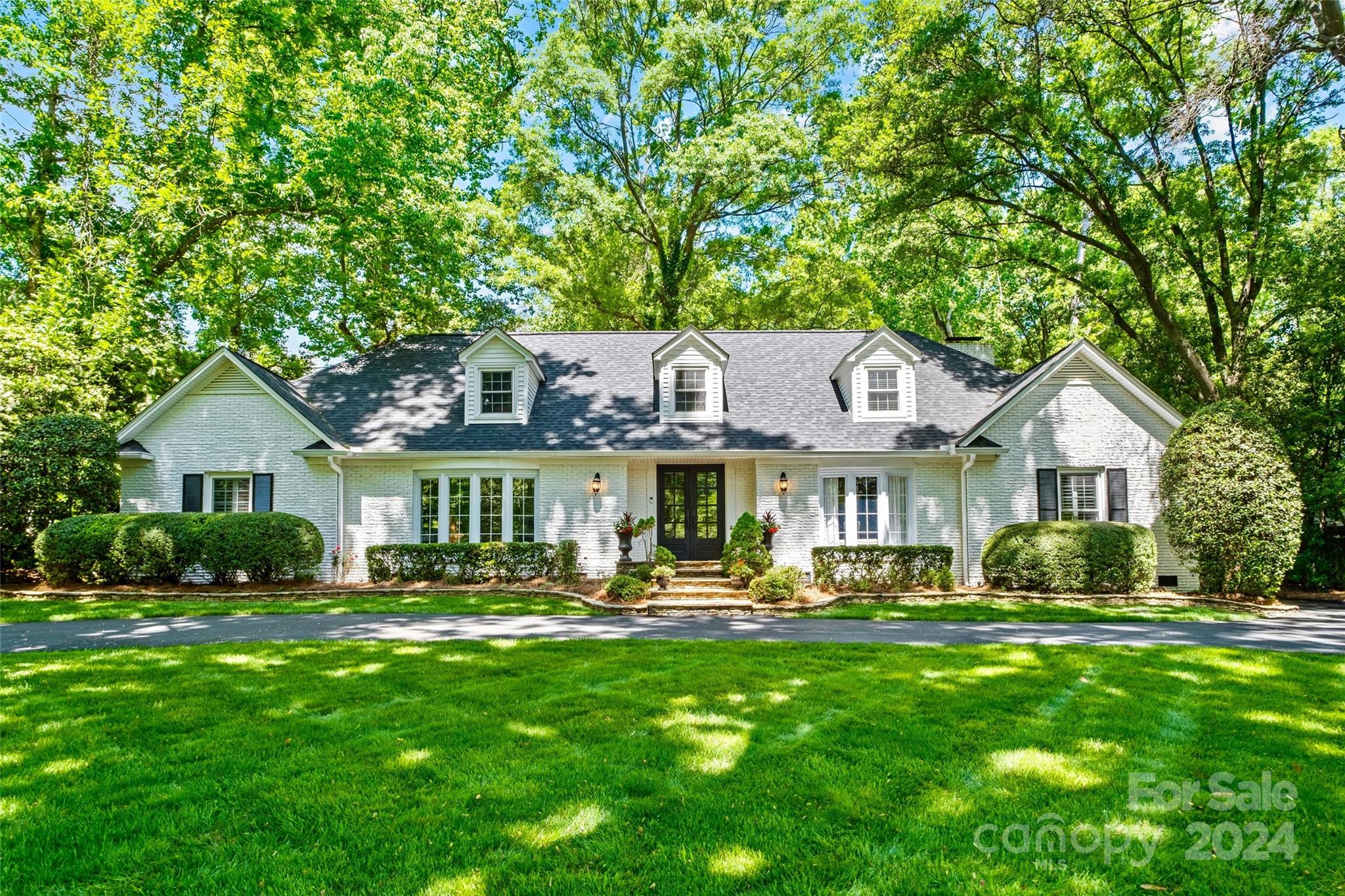 2420 Thornridge Road Charlotte NC 28226
