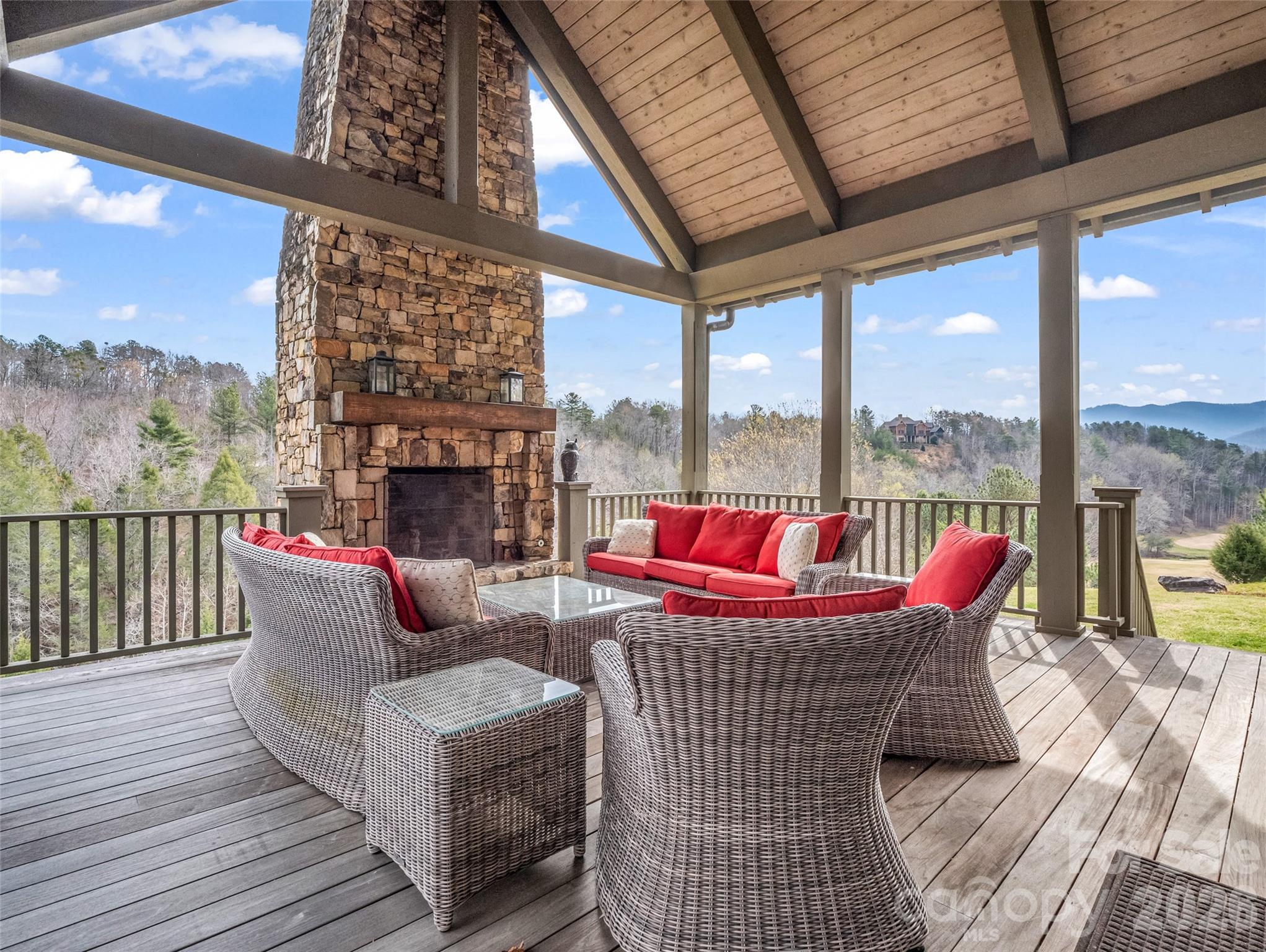 565 Chestertown Drive Mill Spring NC 28756
