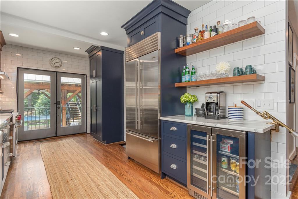 17 Woodley Avenue Asheville NC 28804