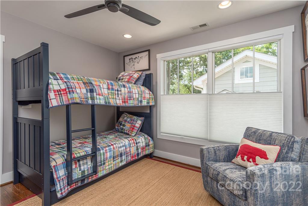 17 Woodley Avenue Asheville NC 28804
