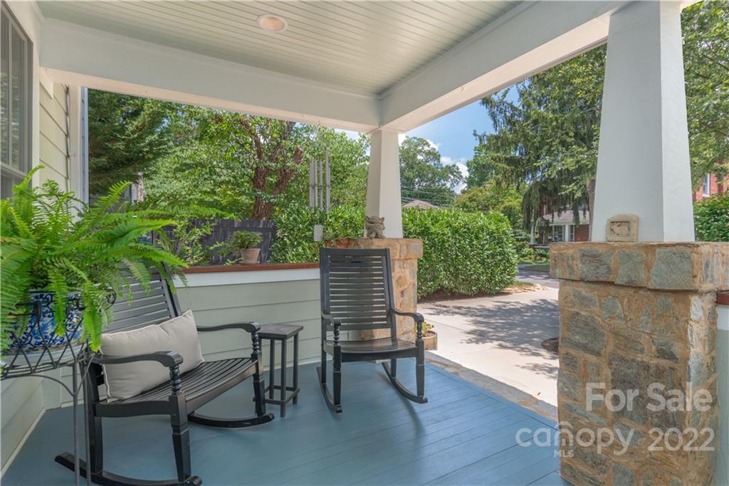 17 Woodley Avenue Asheville NC 28804