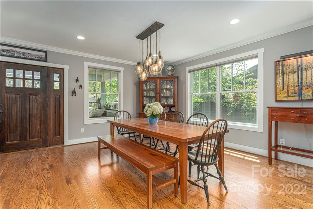 17 Woodley Avenue Asheville NC 28804