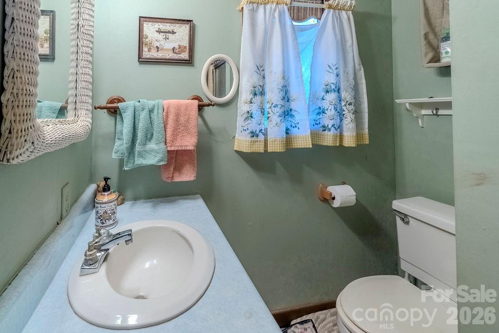 465 Enchanted Forest Drive Sylva NC 28779