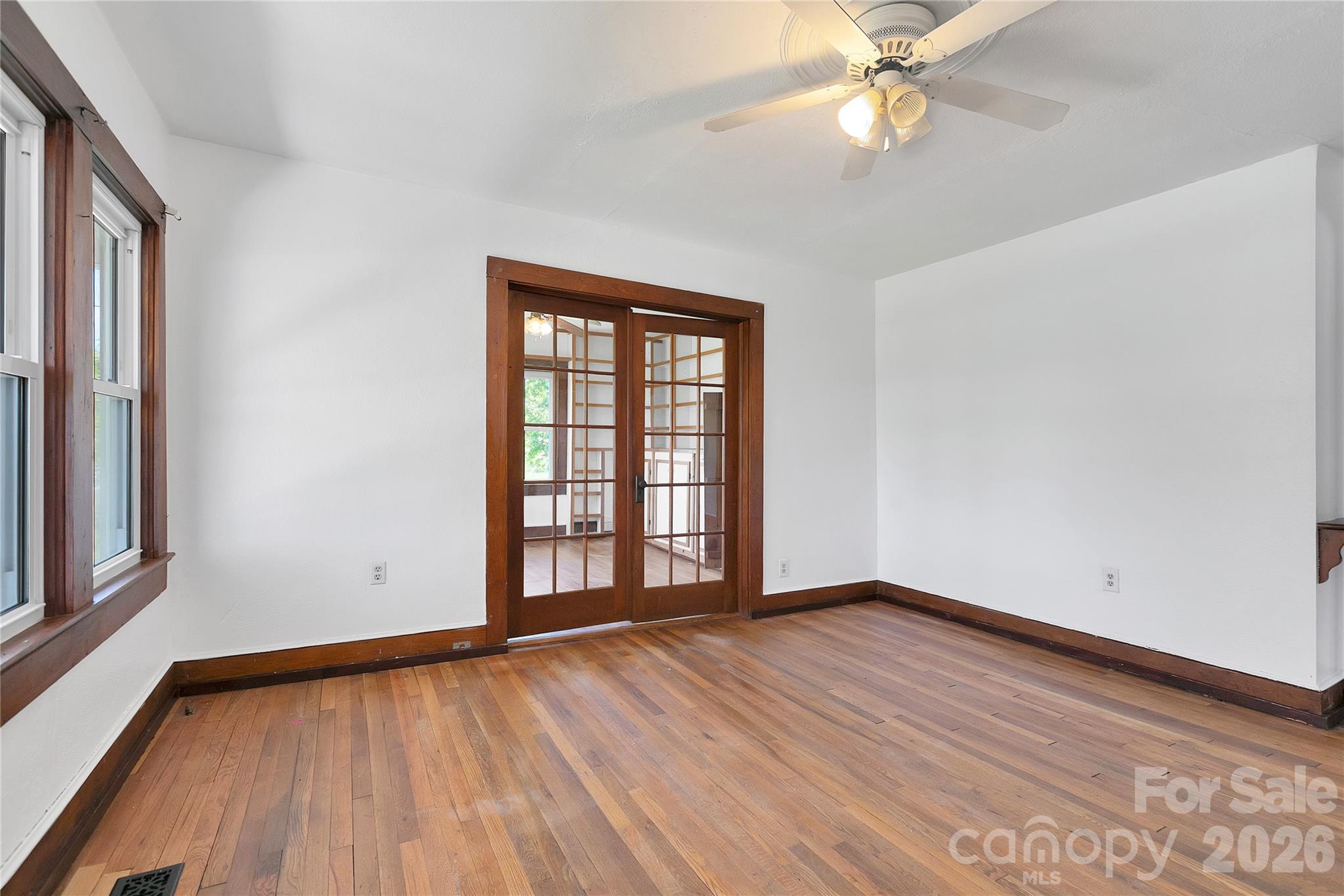 587 Old Hendersonville Highway Brevard NC 28712