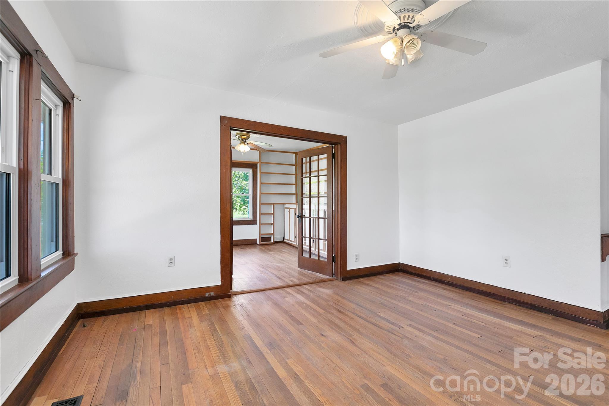 587 Old Hendersonville Highway Brevard NC 28712