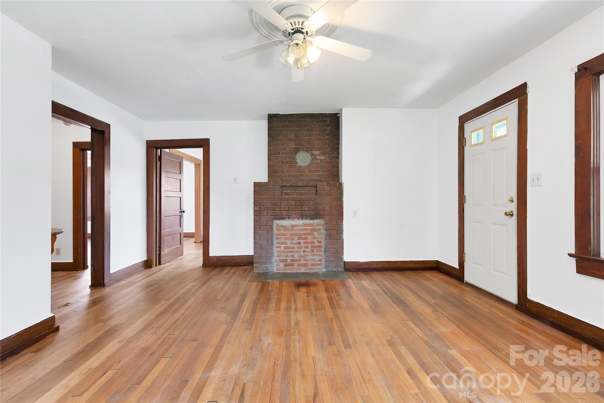 587 Old Hendersonville Highway Brevard NC 28712