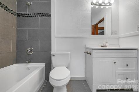 587 Old Hendersonville Highway Brevard NC 28712