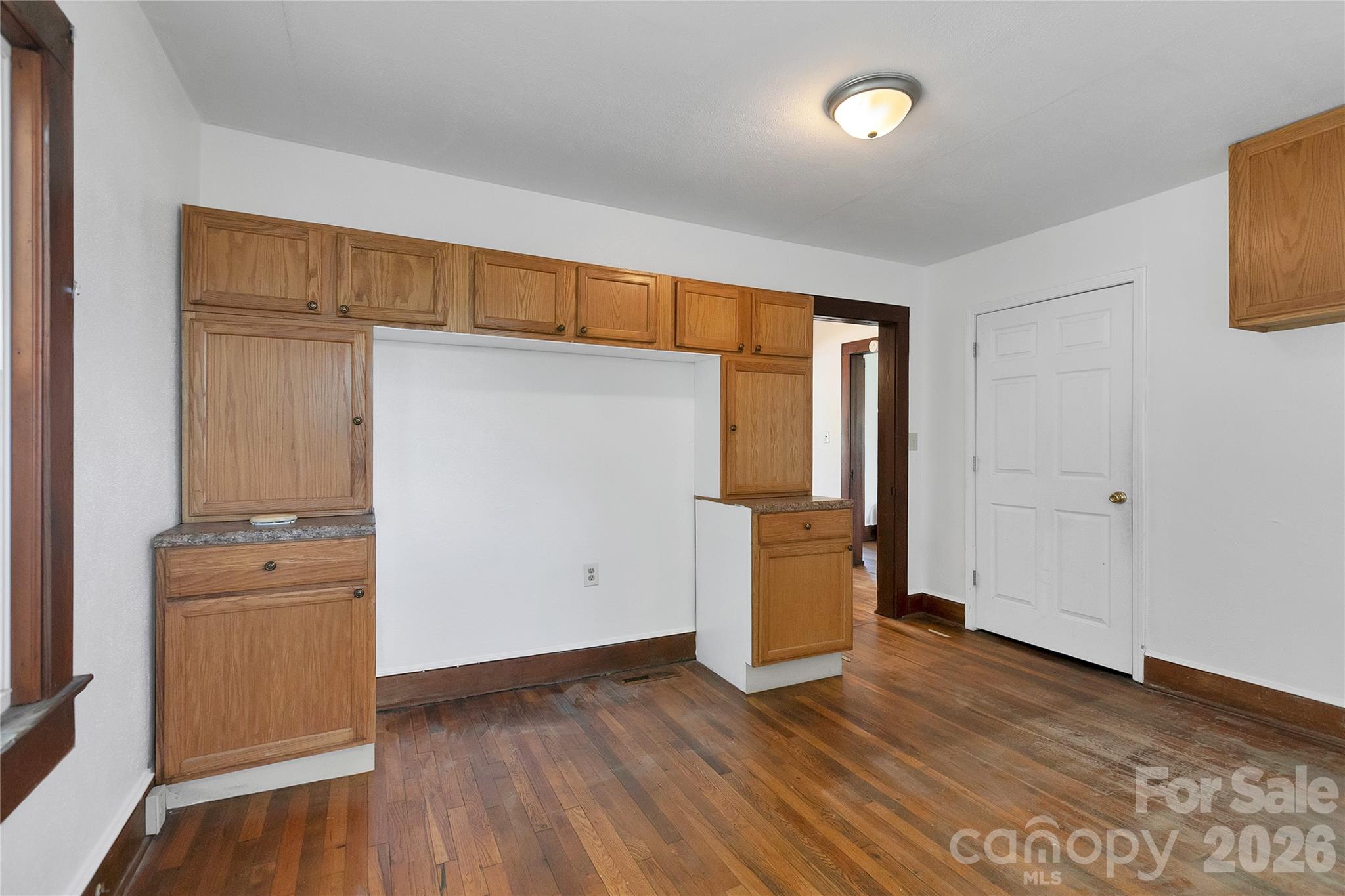 587 Old Hendersonville Highway Brevard NC 28712