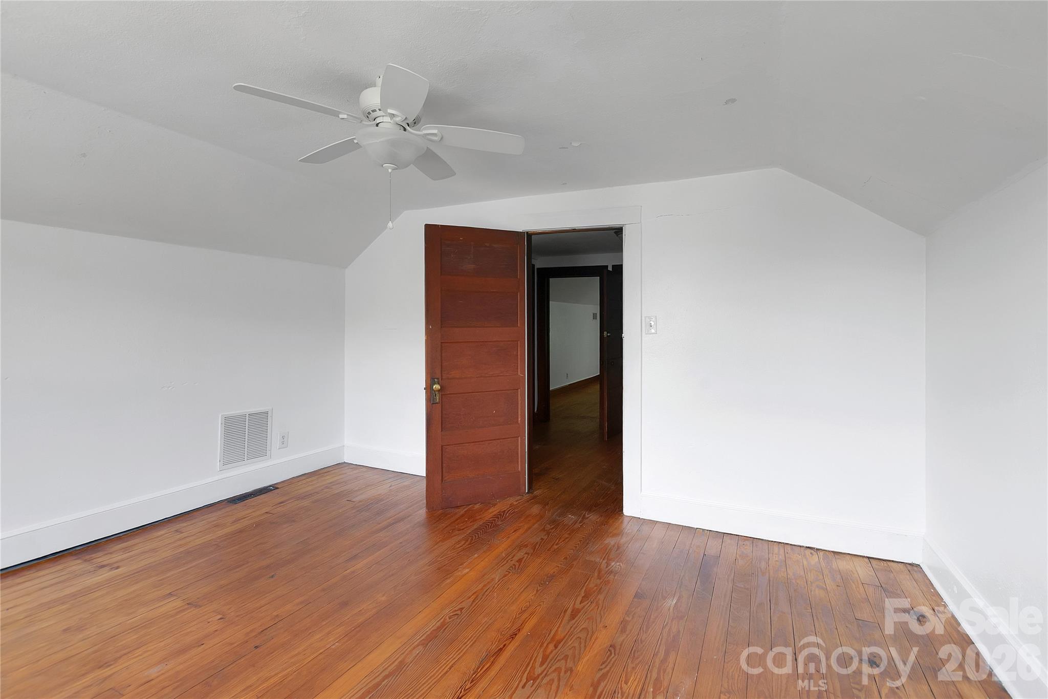 587 Old Hendersonville Highway Brevard NC 28712