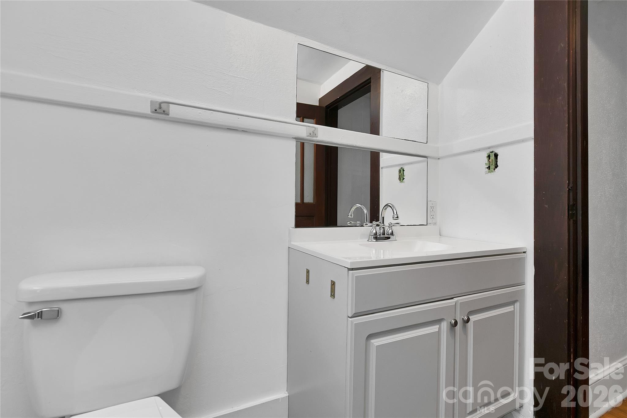 587 Old Hendersonville Highway Brevard NC 28712