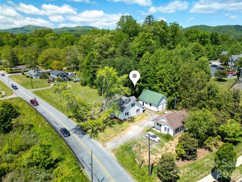 587 Old Hendersonville Highway Brevard NC 28712