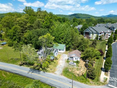 587 Old Hendersonville Highway Brevard NC 28712