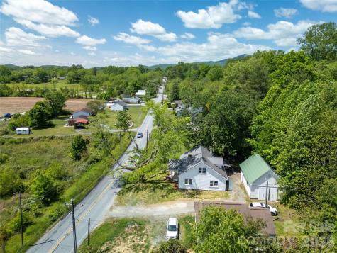 587 Old Hendersonville Highway Brevard NC 28712