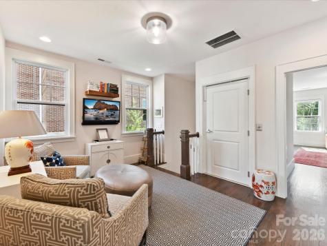6531 Hazelton Drive Charlotte NC 28210