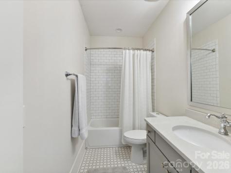6531 Hazelton Drive Charlotte NC 28210