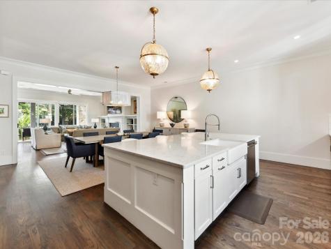 6531 Hazelton Drive Charlotte NC 28210