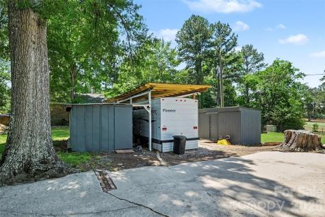 1786 Old Charles Street Lancaster SC 29720