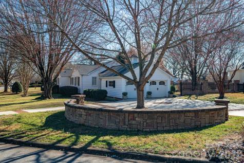 18 Circle Drive Belmont NC 28012