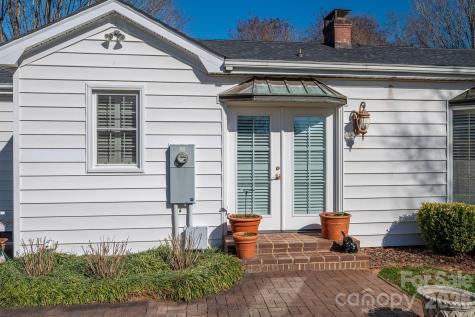 18 Circle Drive Belmont NC 28012