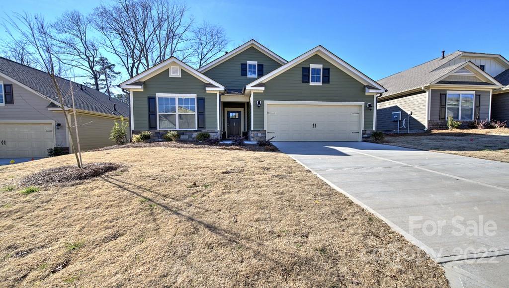 88 Thornberry Road Hendersonville NC 28792