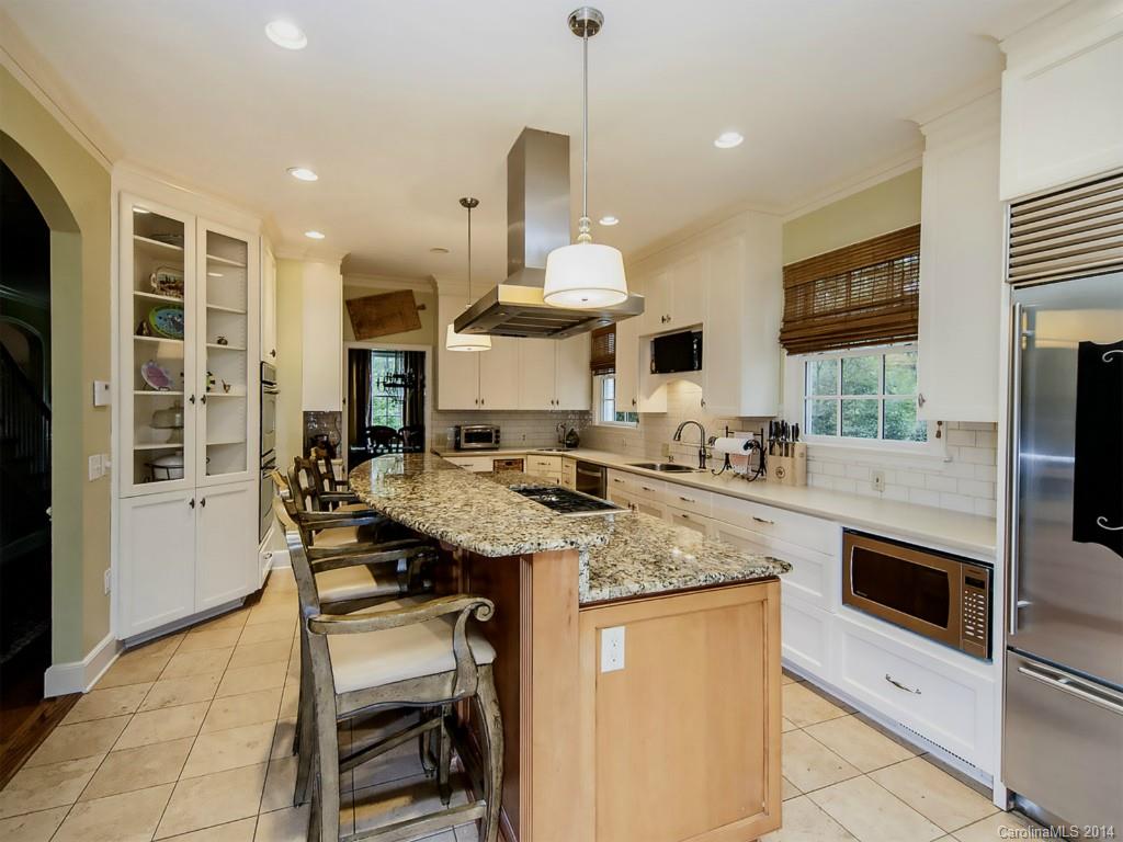 1520 Scotland Avenue Charlotte NC 28207