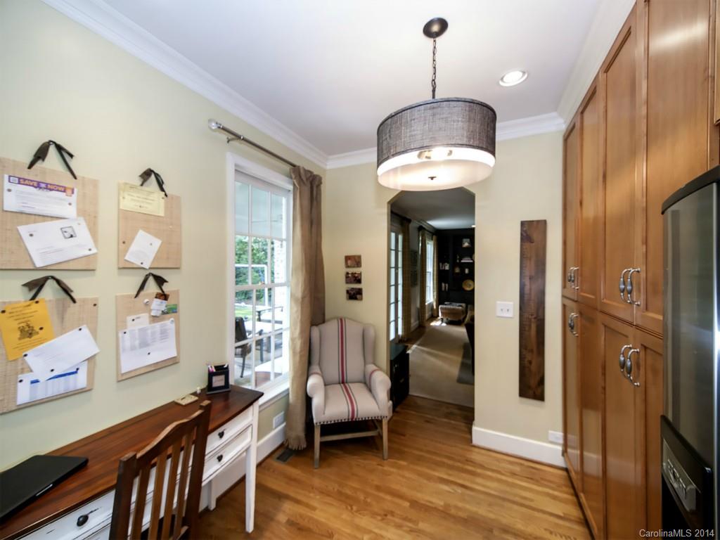 1520 Scotland Avenue Charlotte NC 28207