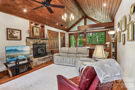 519 Susanna Cove Road Mars Hill NC 28754