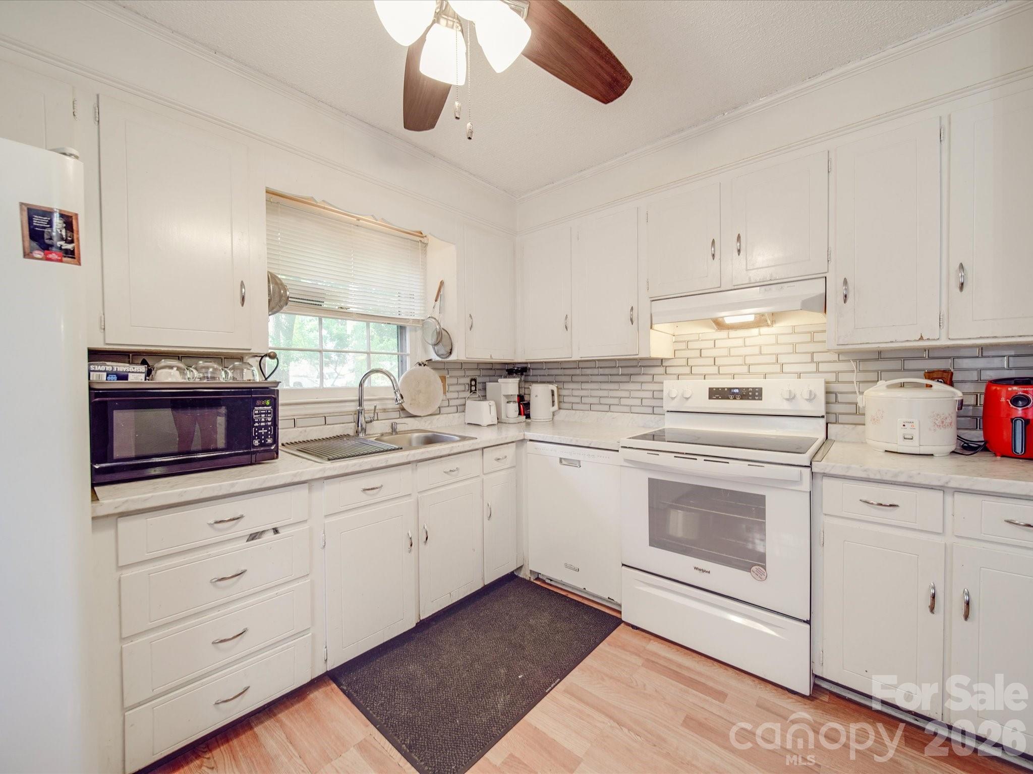 6820 Elm Forest Drive Charlotte NC 28212