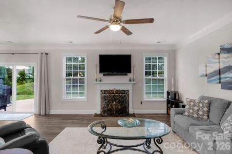 236 Robinwood Lane Lake Wylie SC 29710