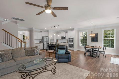 236 Robinwood Lane Lake Wylie SC 29710