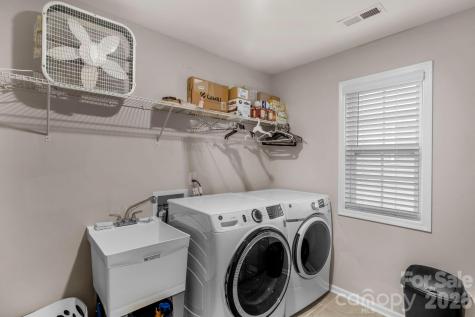 236 Robinwood Lane Lake Wylie SC 29710