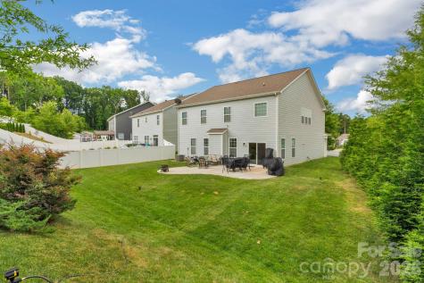 236 Robinwood Lane Lake Wylie SC 29710