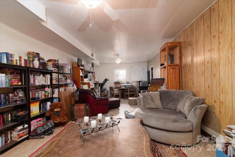 418 Woodcrest Lane Albemarle NC 28001