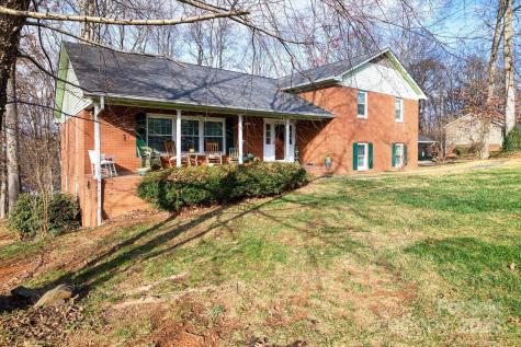 418 Woodcrest Lane Albemarle NC 28001