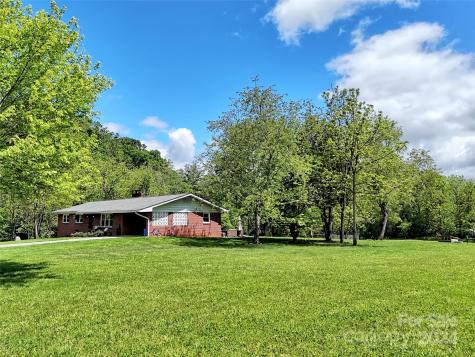 290 Garden Lane Canton NC 28716