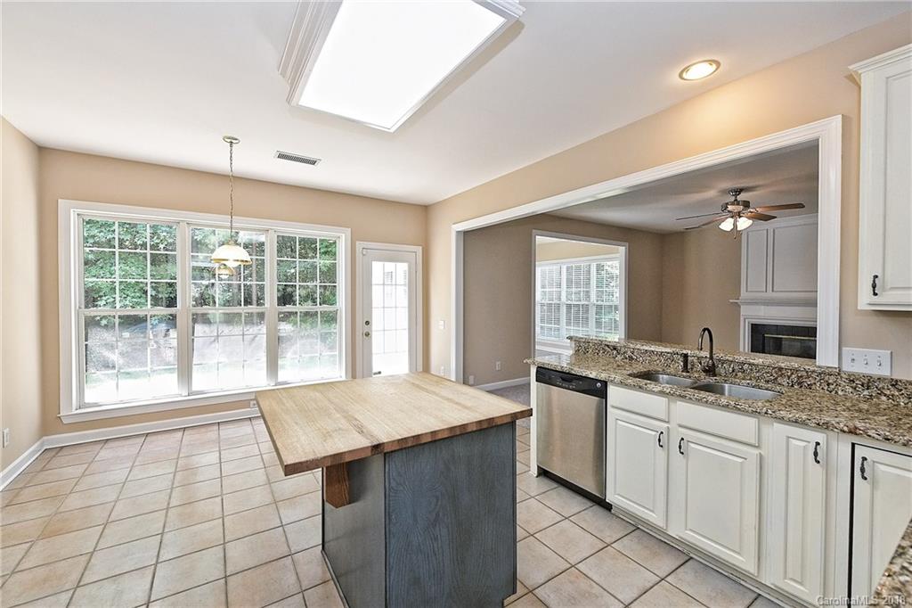 10011 Zackery Avenue Charlotte NC 28277