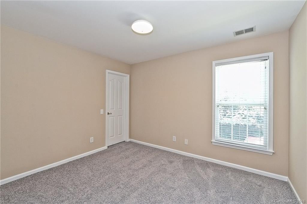 10011 Zackery Avenue Charlotte NC 28277