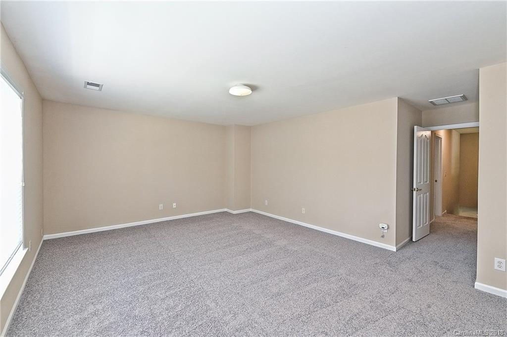 10011 Zackery Avenue Charlotte NC 28277