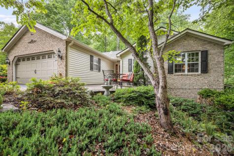 9 Firestone Court Etowah NC 28729