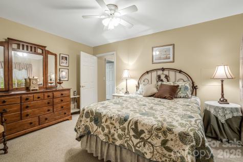 9 Firestone Court Etowah NC 28729