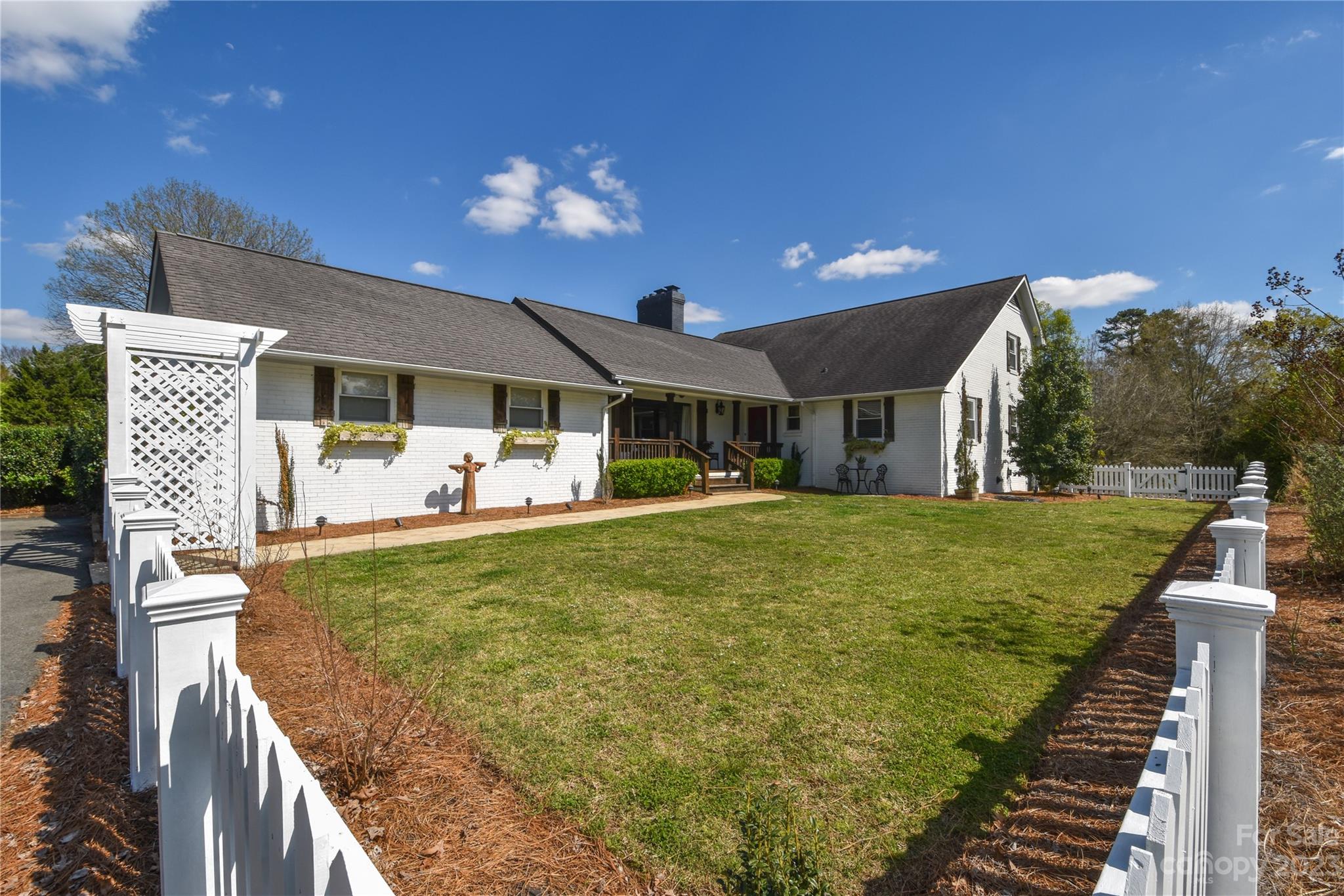 688 Burrage Road NE Concord NC 28025