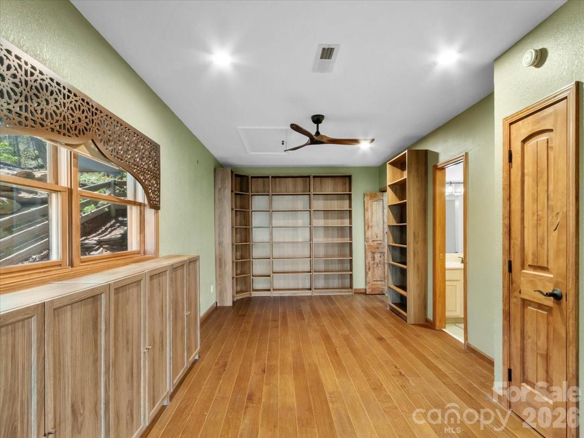49 Slickrock Ridge Way S Burnsville NC 28714
