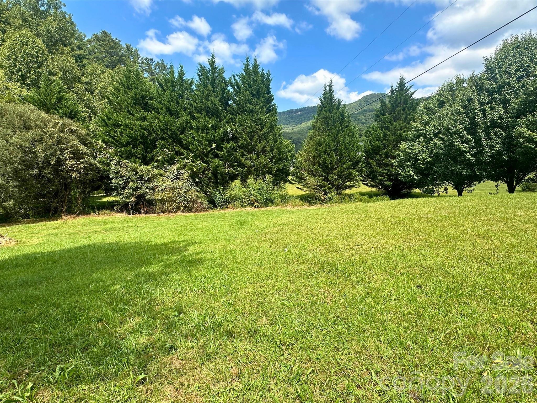 104 Old Fort Road Fairview NC 28730