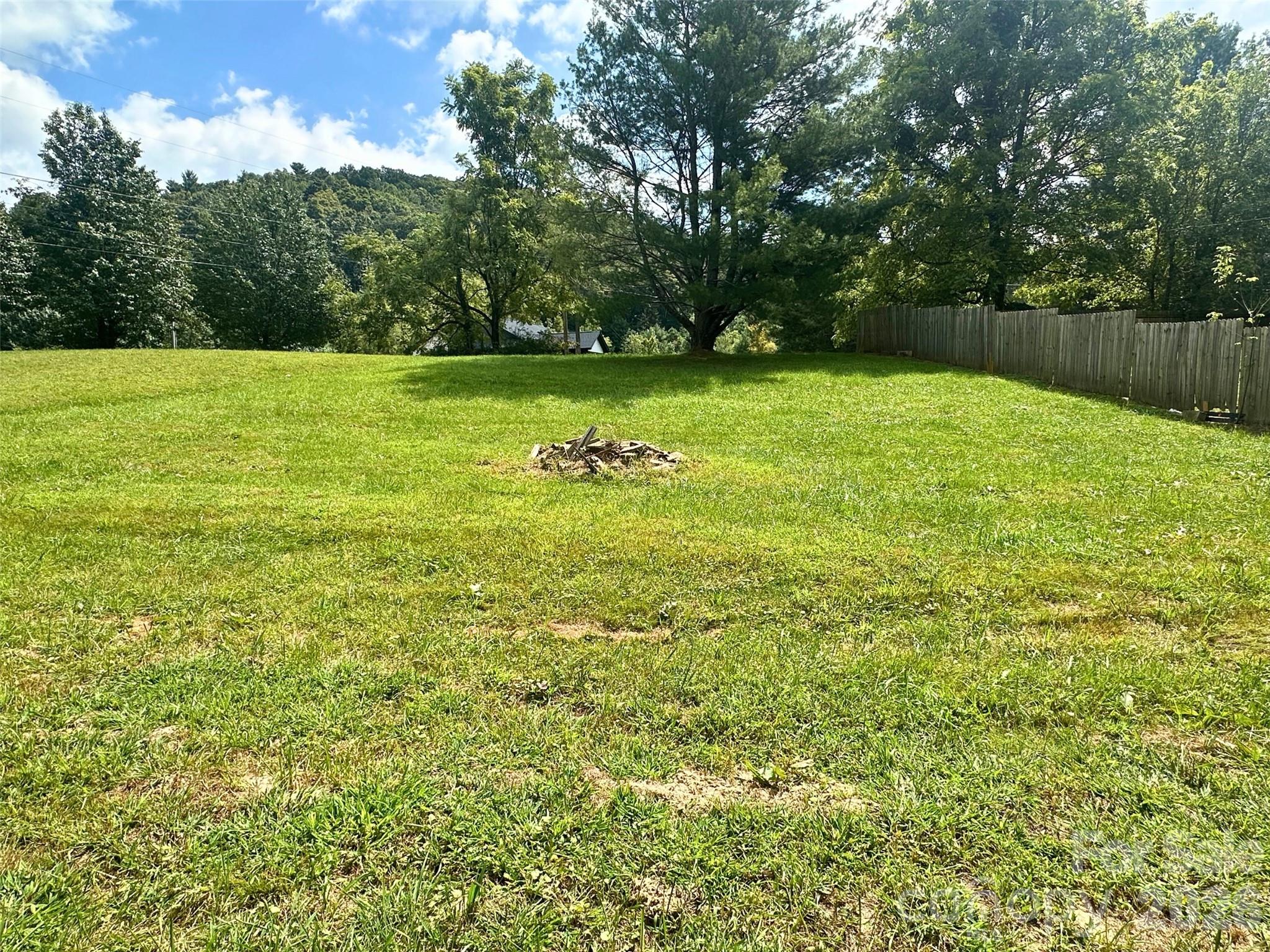 104 Old Fort Road Fairview NC 28730