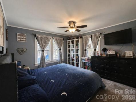 104 Old Fort Road Fairview NC 28730